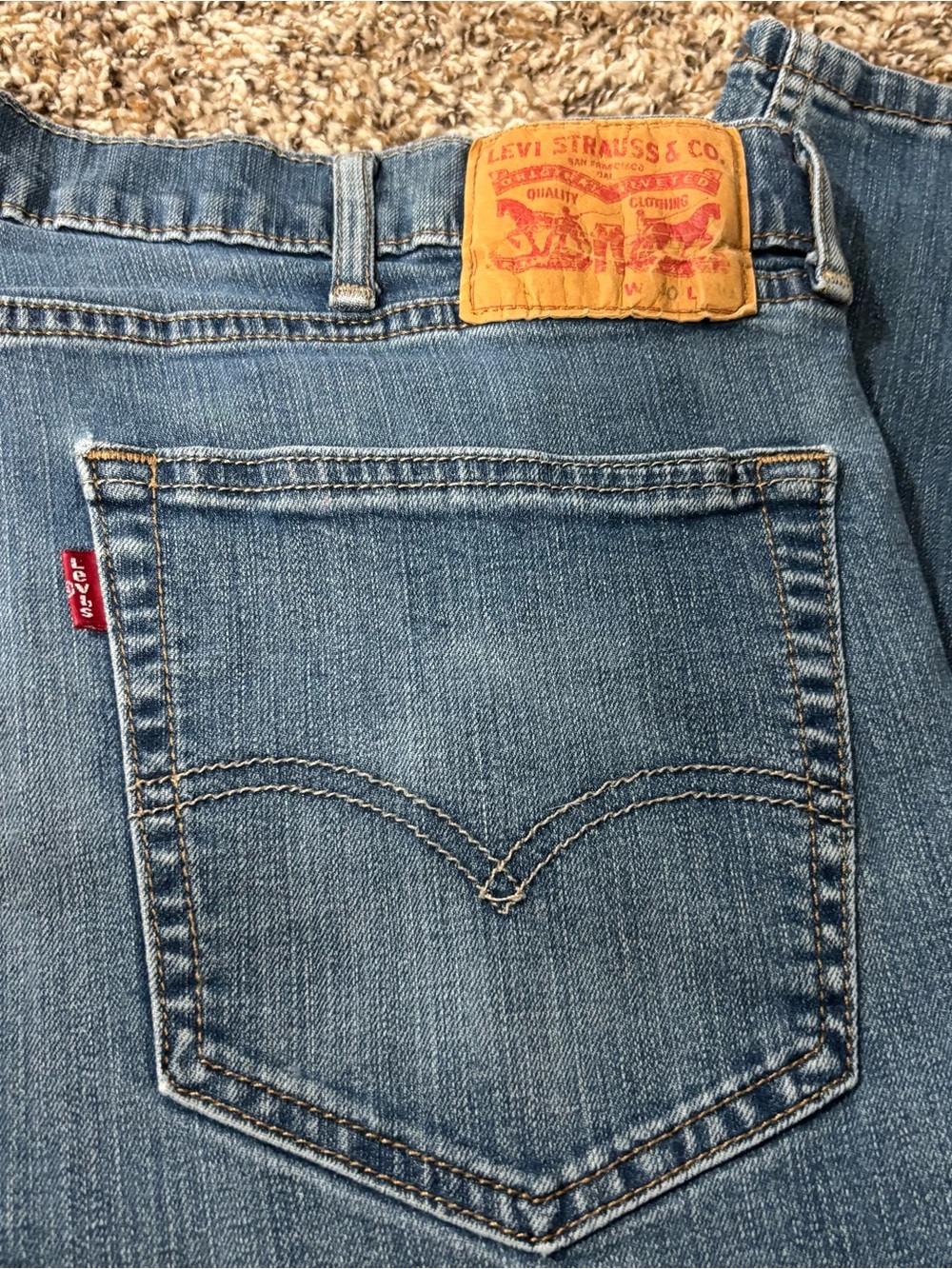 Levi's 505 Red Tag Men’s Blue Medium Wash Denim Straight Leg Jeans  40 x 30